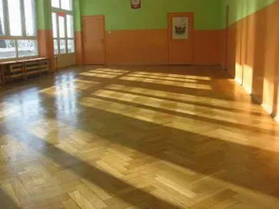 Kuczyński Artur. Usługi cykliniarskie,układanie parkietów,cyklinowanie parkietów